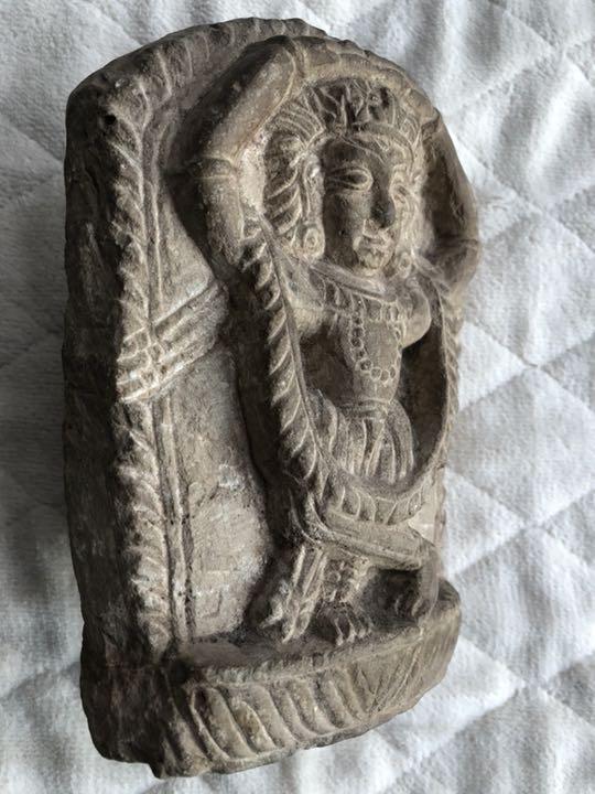 インドシバ神の石像