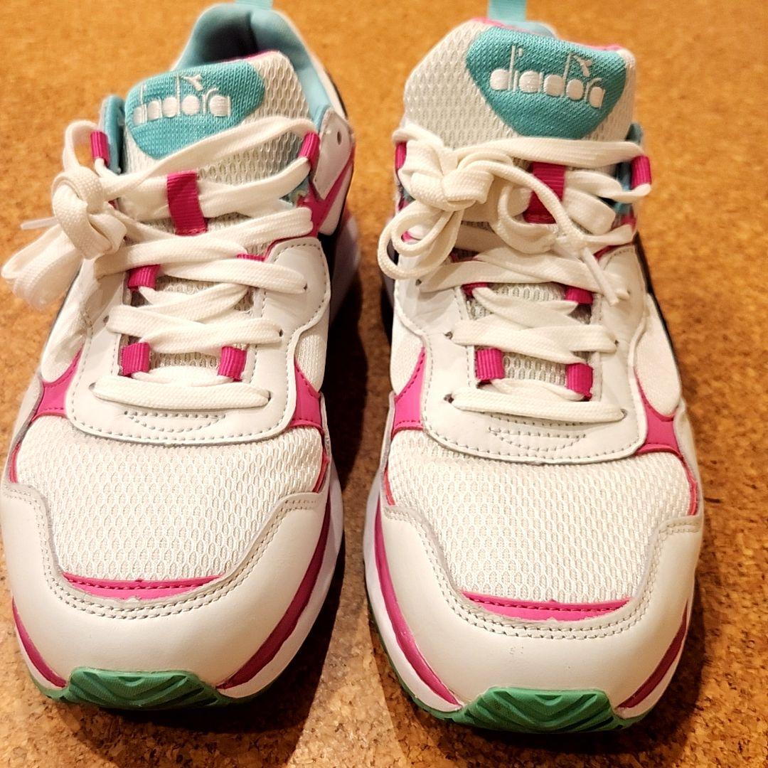 【WEB限定】 diadra whizz run スニーカー 27.0 - メルカリ 靴