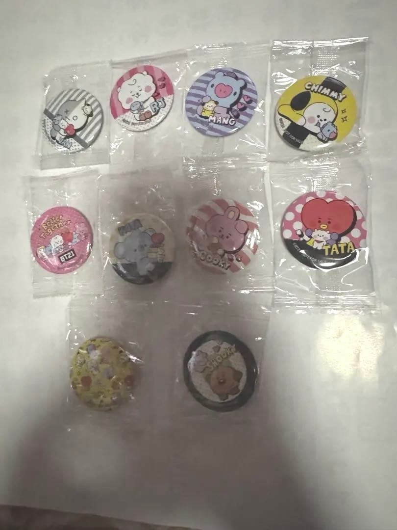 くら寿司ビッくらポンBT21 缶バッジ・ストラップ・フィギュアセットコンプリート