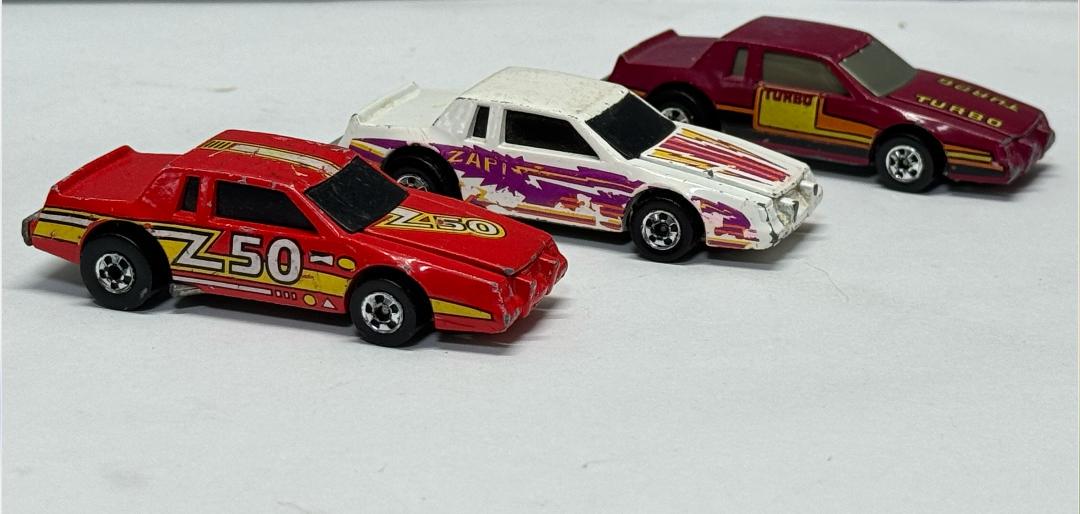 ホットウィール ★1985年★FRONT ENDER ★ BUICK REGAL