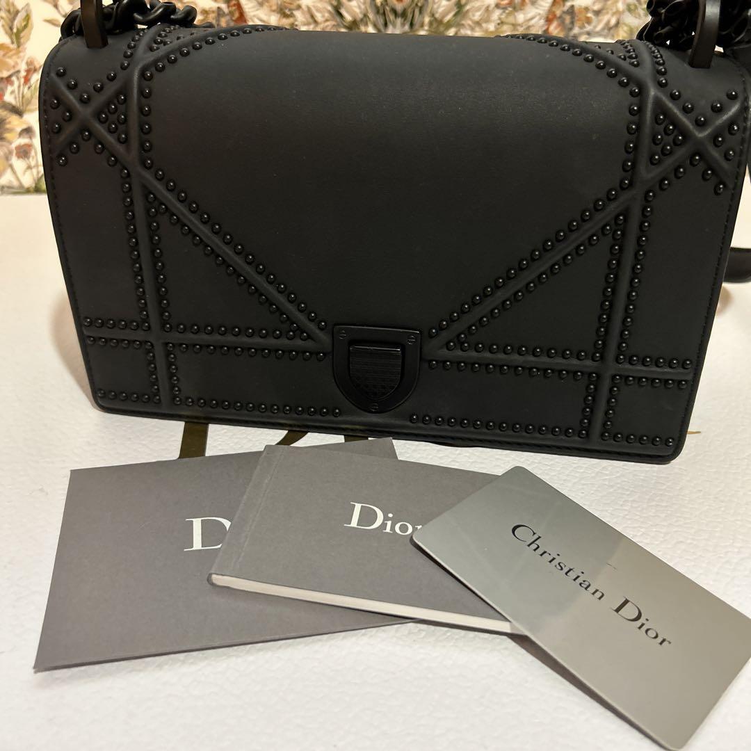 DIOR ディオラマ レザーチェーンショルダーバッグ マットブラック DIOR ディオラマ レザーチェーンショルダーバッグ マット