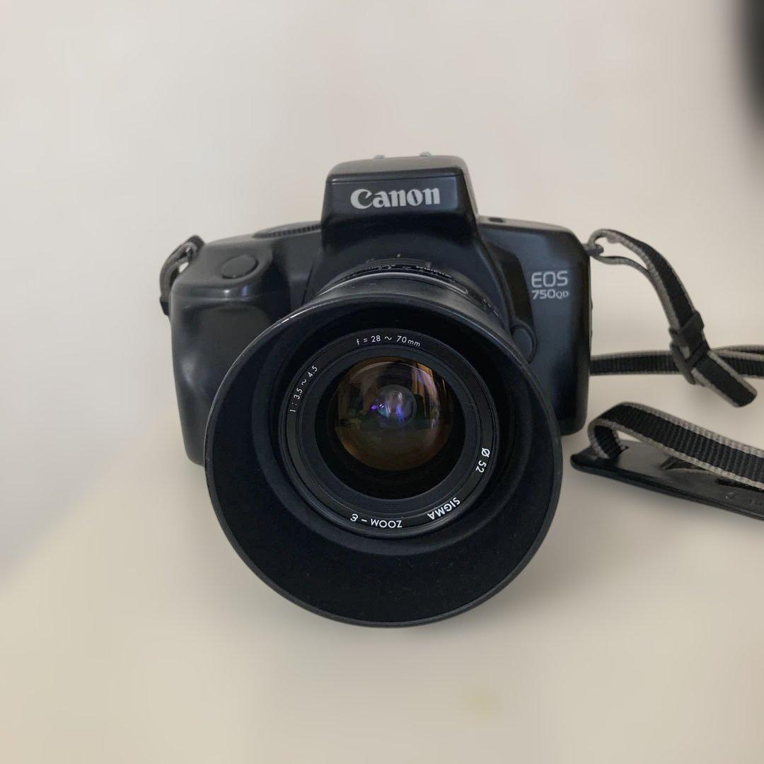 Canon EOS 750D 一眼レフカメラ