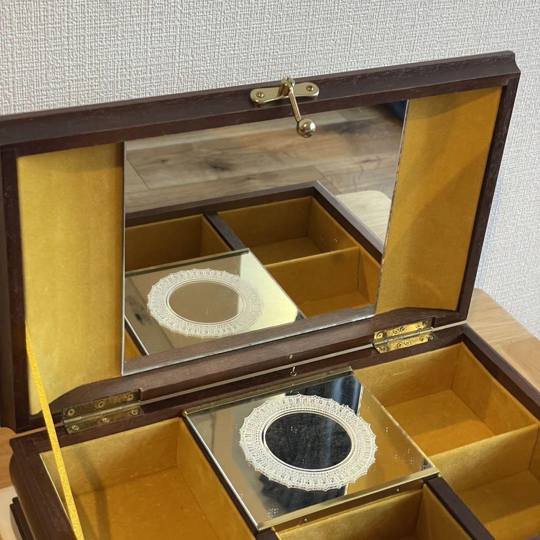 【昭和レトロ】✴︎かわいいプリンセスデザインの宝石箱✴︎小物入れ✴︎インテリア◎収納◎