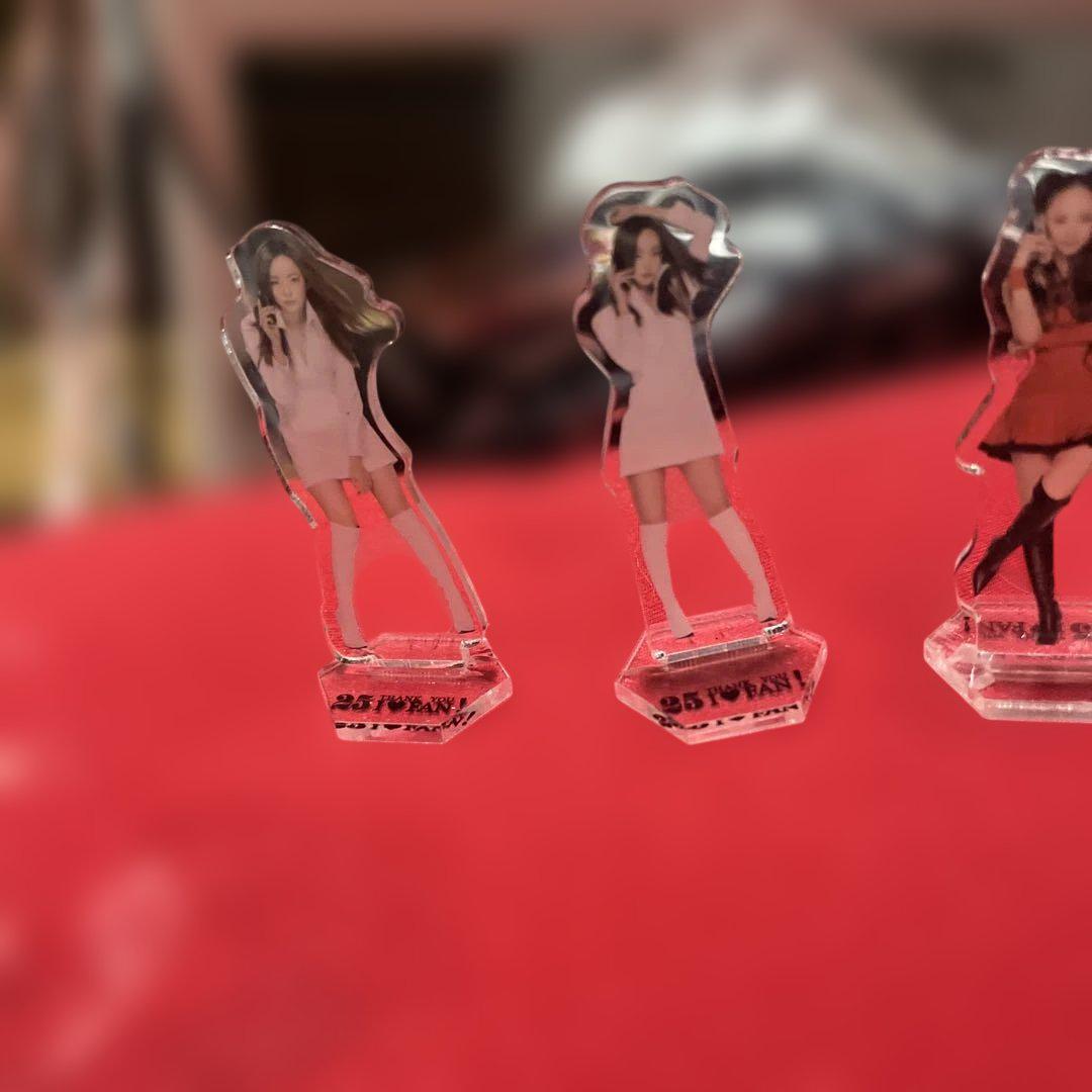 安室奈美恵 ドコモ タワレコ限定 アクリルスタンド 16種 コンプリート 安室奈美恵 ドコモ タワレコ限定 アクリルスタンド 16種