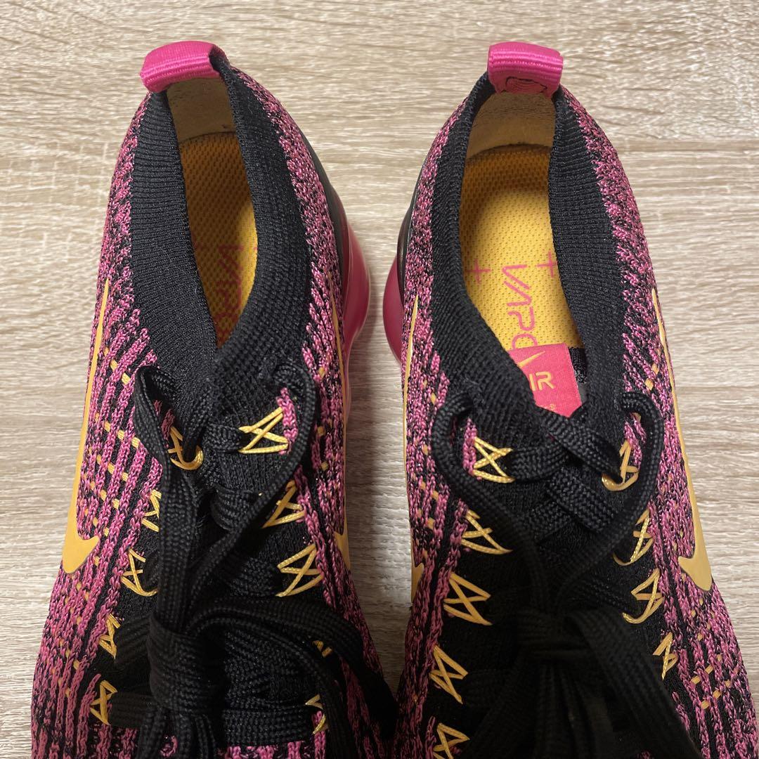 [極美品]23.5cm NIKE Air VaporMax Flyknit 3