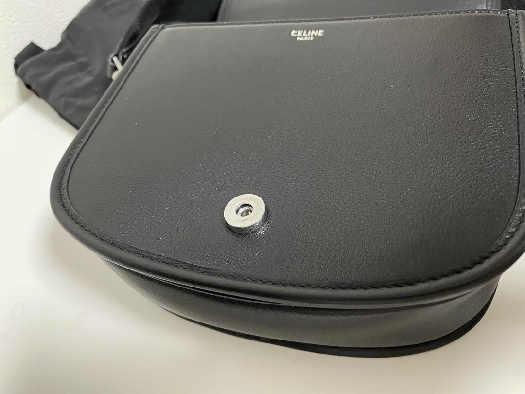 CELINE セリーヌ スモール ブザス ストラップ トリオンフショルダーバッグ