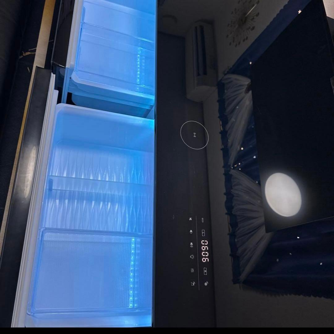 Loozer スマートテーブル 冷蔵庫 STB135 ロイヤル 黒LOOZER MARWIL-DEMENAGEMENTS_CH