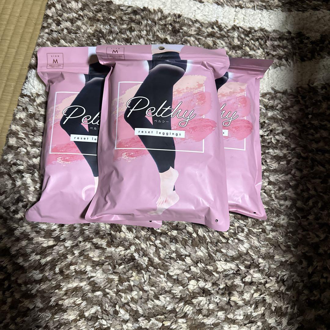 ちも様専用　ペルシー　着圧レギンス