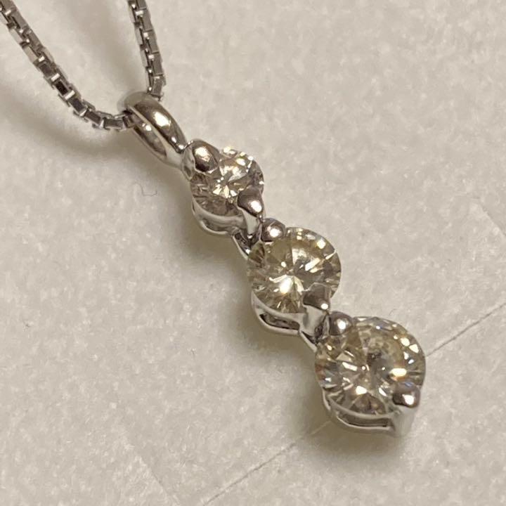 匿名配送☆秋コーデ*★K18WG ダイヤモンドネックレス トリロジー 定番