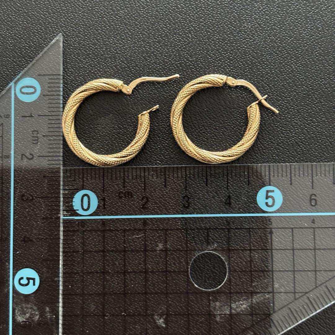 18K ITALY ねじり フープ ピアス