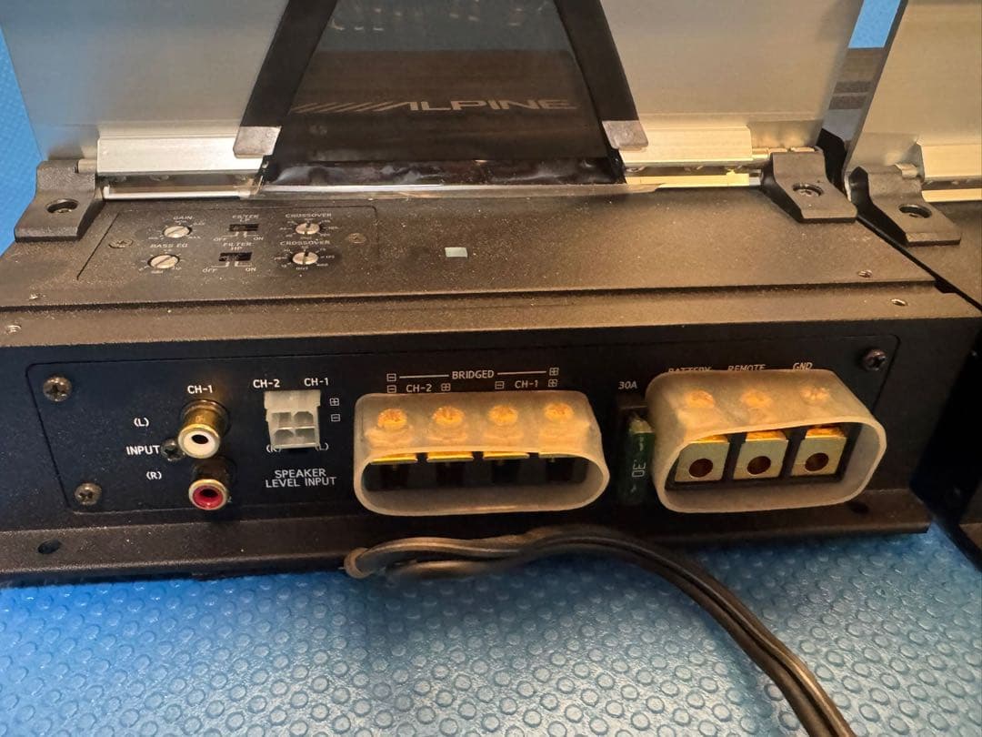 ALPINE MRV-T320 2チャンネル　2ch　パワーアンプ 2個セット