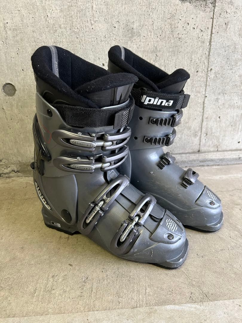 スキーブーツ　25.5〜