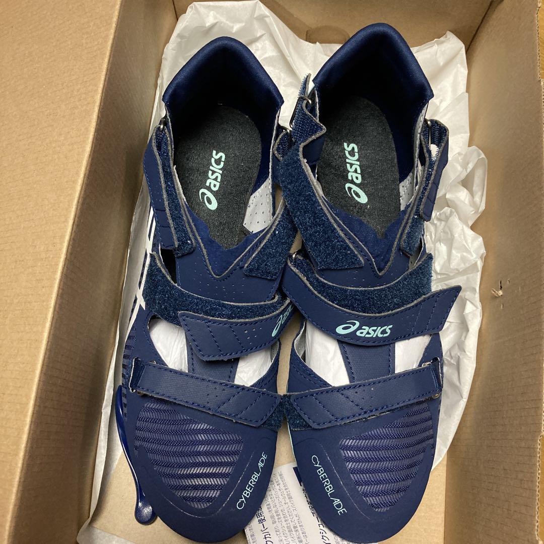 陸上用スパイク　asics CYBERBLADE16 27.5