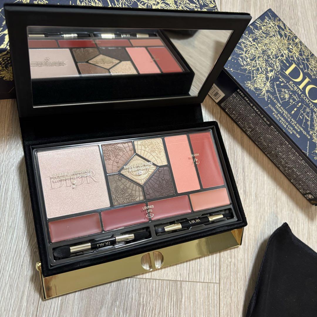 DIORエクラン クチュール　マルチユース パレット【クリスマスコフレ 限定】