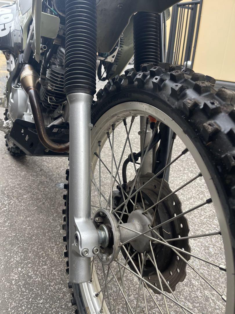 KLX230