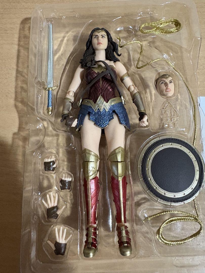 ワンダーウーマン S.H.Figuarts ジャスティスリーグ 3395
