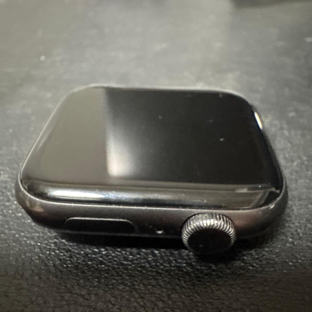 Apple Watch SE 44mm 本体　ブラック