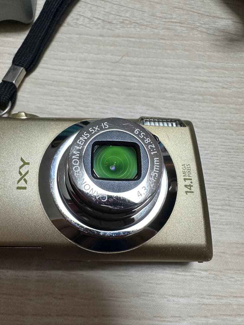Canon キャノン　IXY 10S