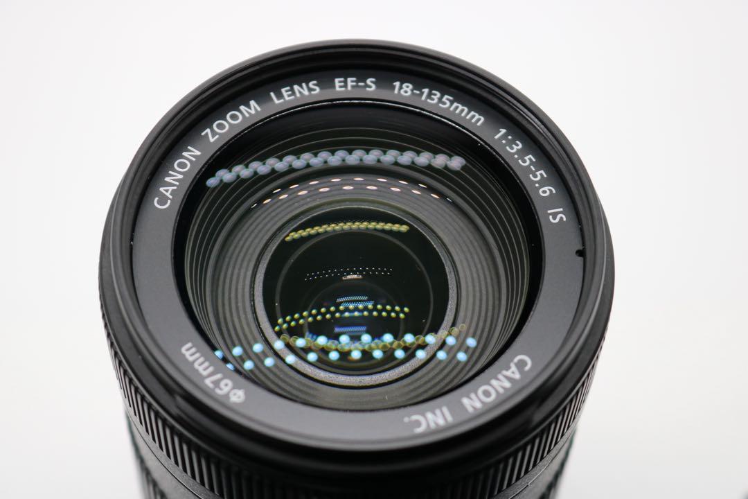 美品　【Canon EF-S 18-135mm F3.5-5.6 IS 】