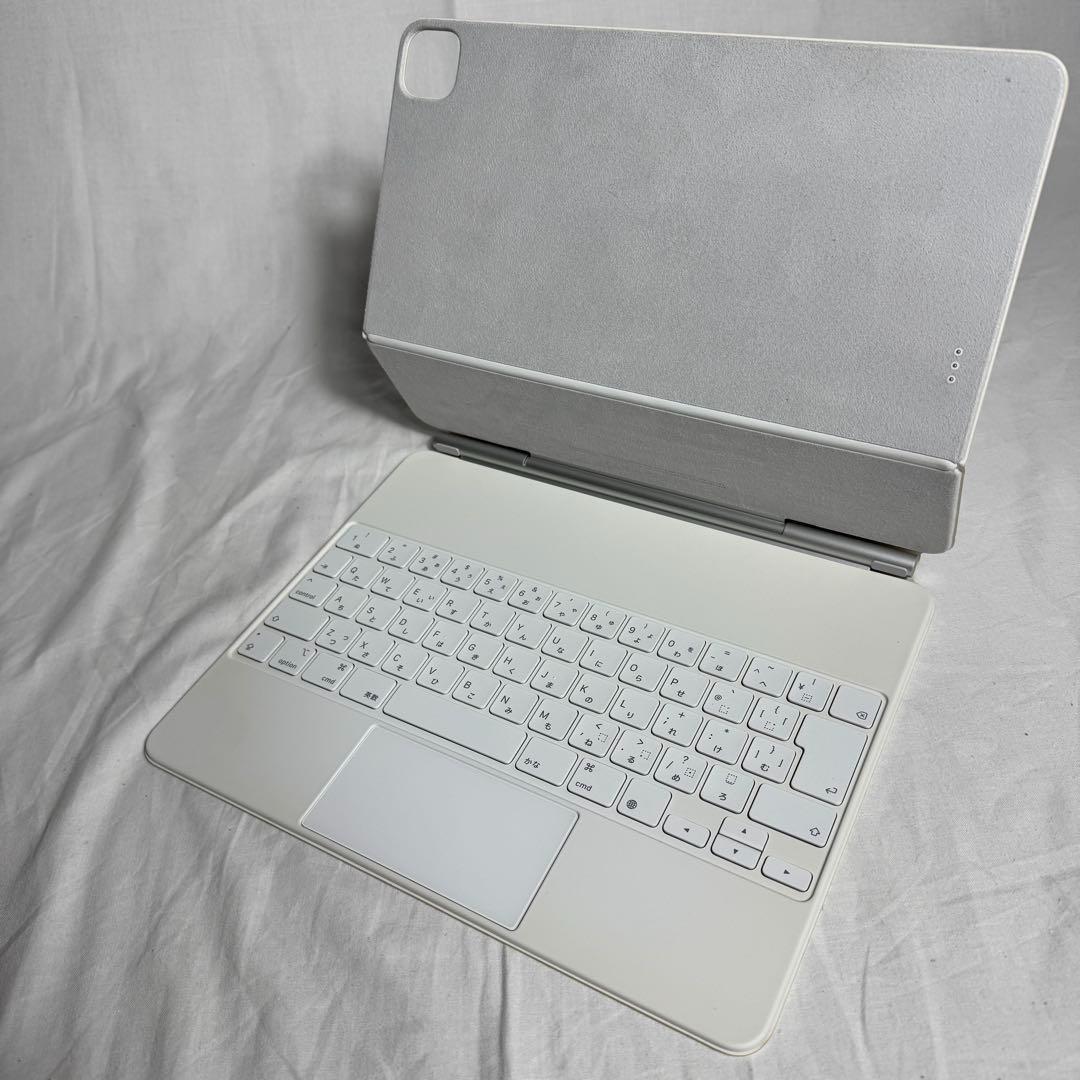 iPad Pro 12.9インチ Magic Keyboard White 本体