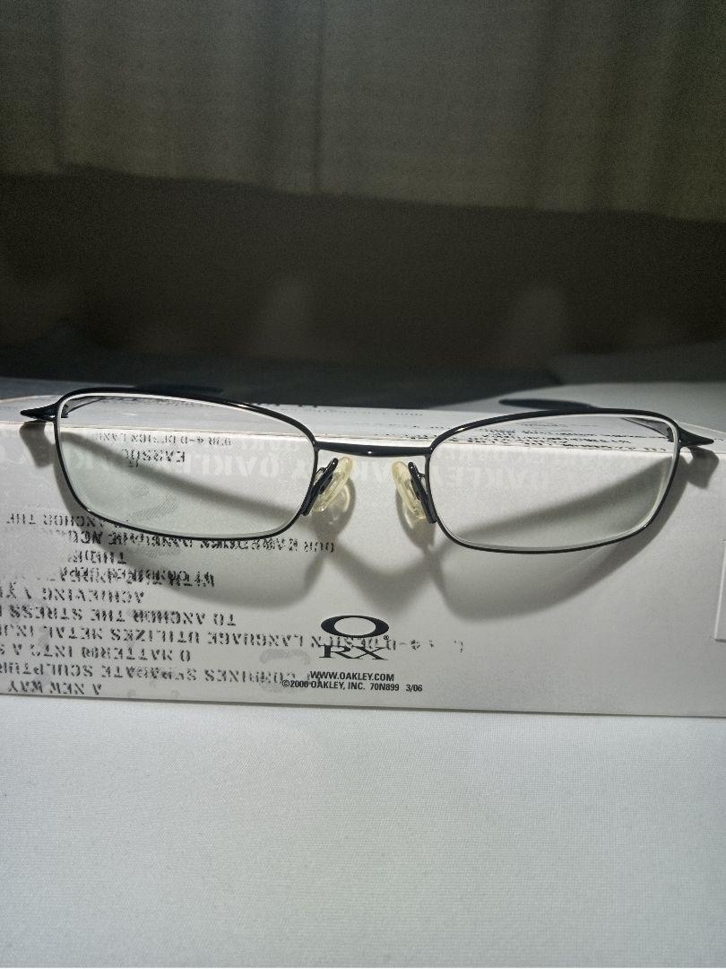 OAKLEY 新品希少フレームThred4.0／ポリッシュドブラック　男女兼用