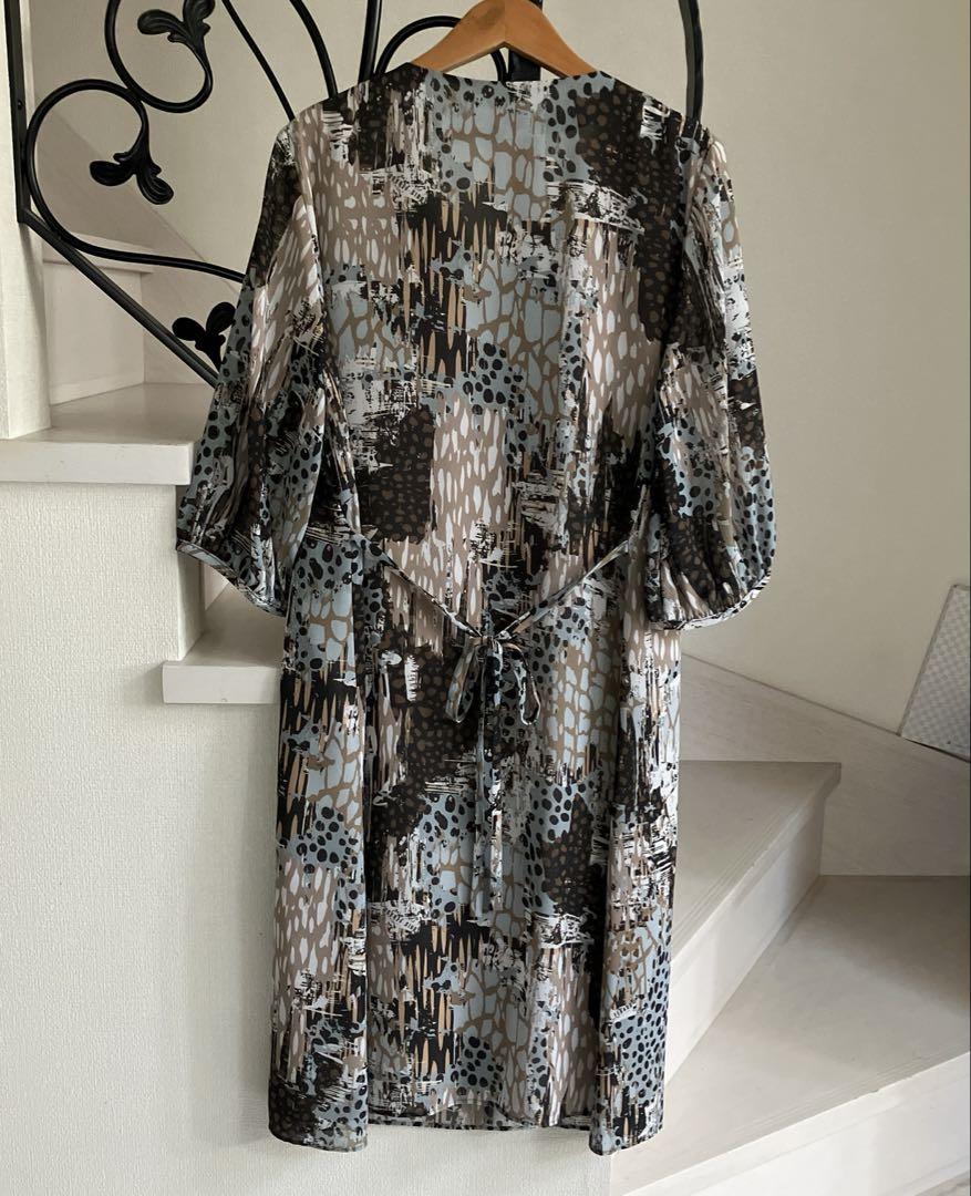 新品 6万 ルイフェロー ロゴプリント LOUIS FERAUD ワンピース