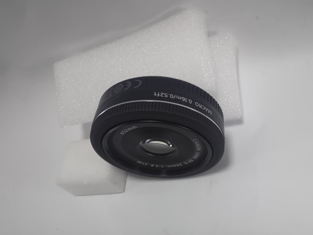 当店の記念日がんも様専用☆新品級極上品☆Canon EF-S 24mm F2.8 STM