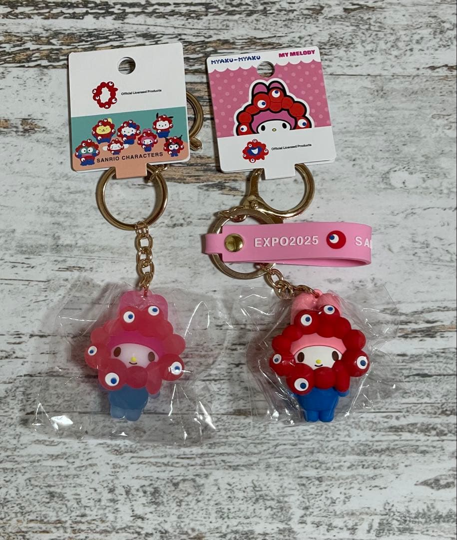 【新品】ミャクミャク サンリオ マイメロ キーホルダー 会場限定 クリア