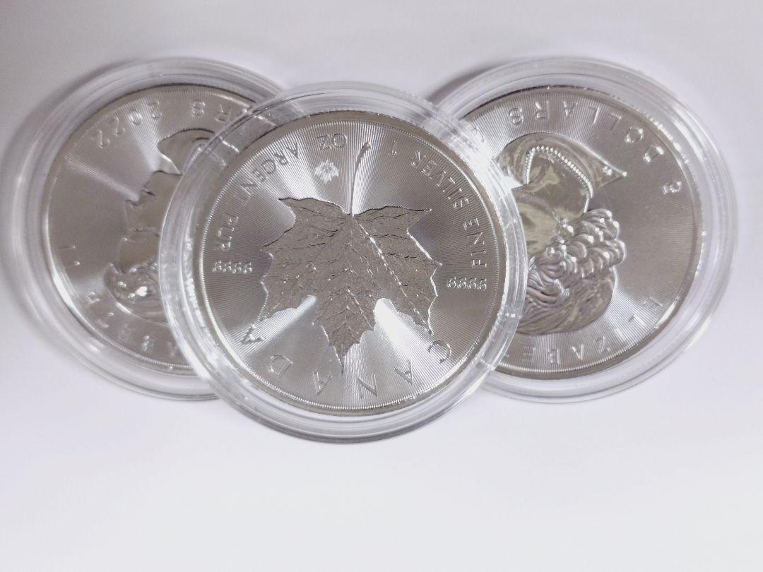 2022カナダメイプルリーフ銀貨1オンス 3枚セット　コインケース付き
