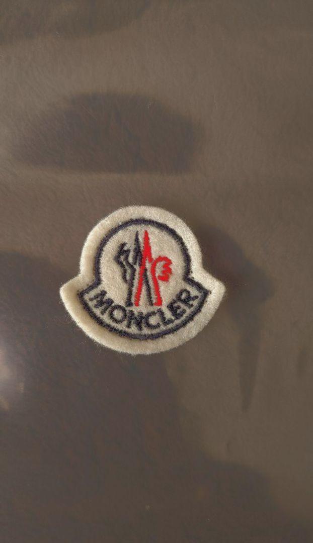 ダウンコートから外した物 MONCLER モンクレール ロゴ ワッペン⑫ ...