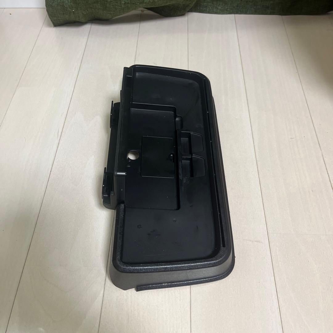 ショウワガレージ アームレスト ブラック 、星光産業ダッシュボード