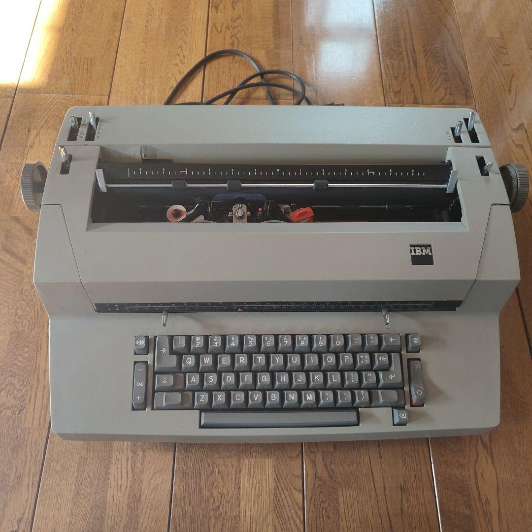 IBM 電動タイプライター 82C ジャンク