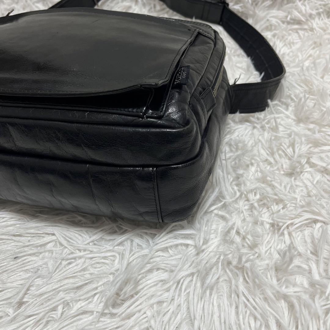 ショルダーバッグ
