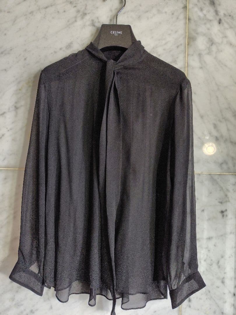 ドゥロワー ブラック リボン付きシャツ