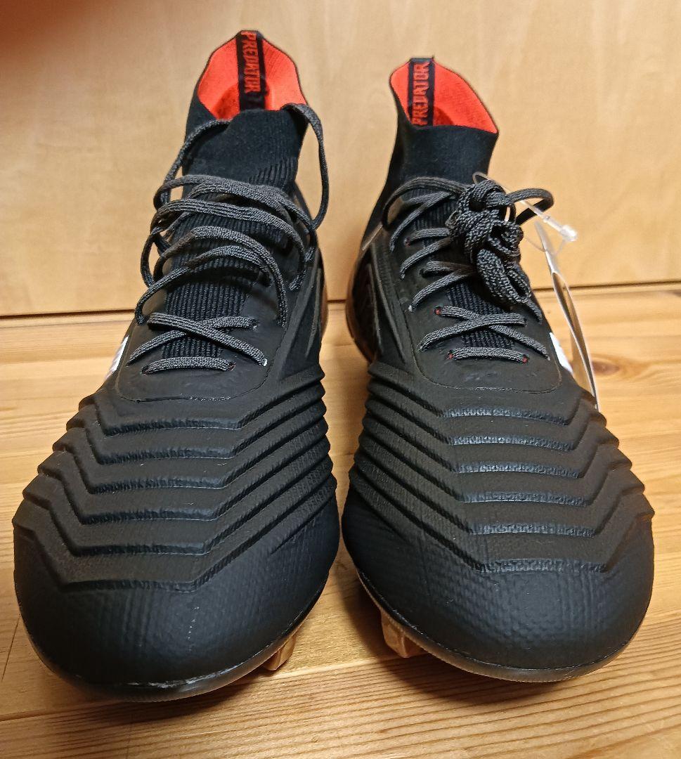 プレデター　18.1 FG/AG　26.0 未使用　サッカー　Predator