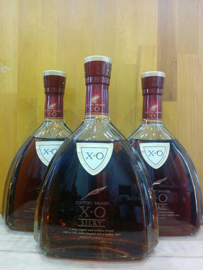 SUNTORY　ブランデー　シルキーX.O.660ml 40度  3本組