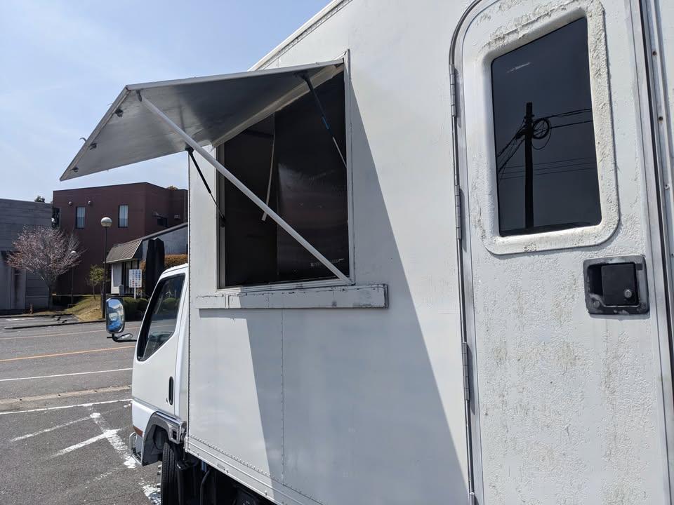 キッチンカー!本格的!加工車公認車検付き!即乗り!低走行6万㌔!NOXPM適合!