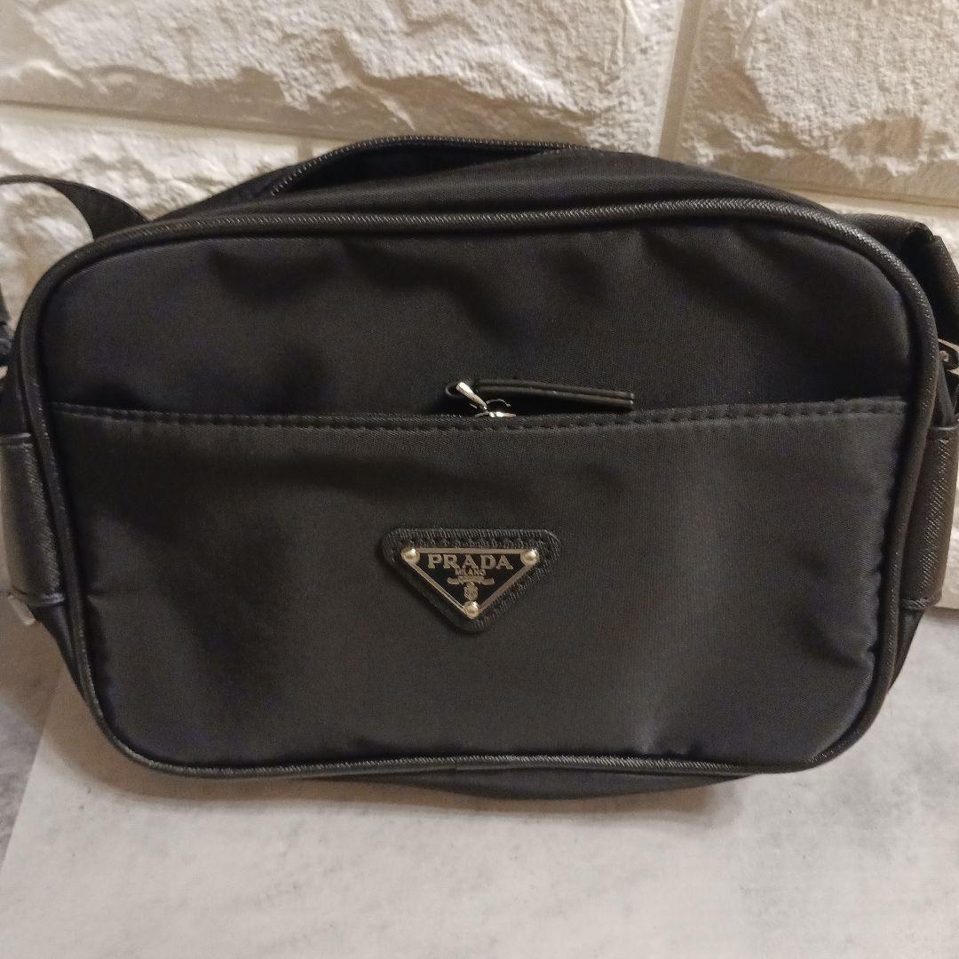 PRADA ブラック ノベルティショルダーバッグ セット - メルカリ
