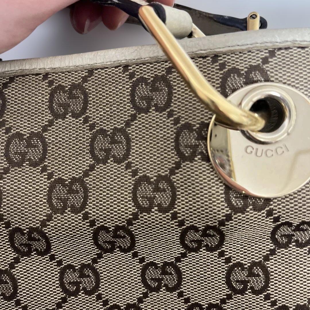 GUCCI GGモノグラム ベージュハンドバッグ GUCCI GGモノグラム ベージュハンドバッグ