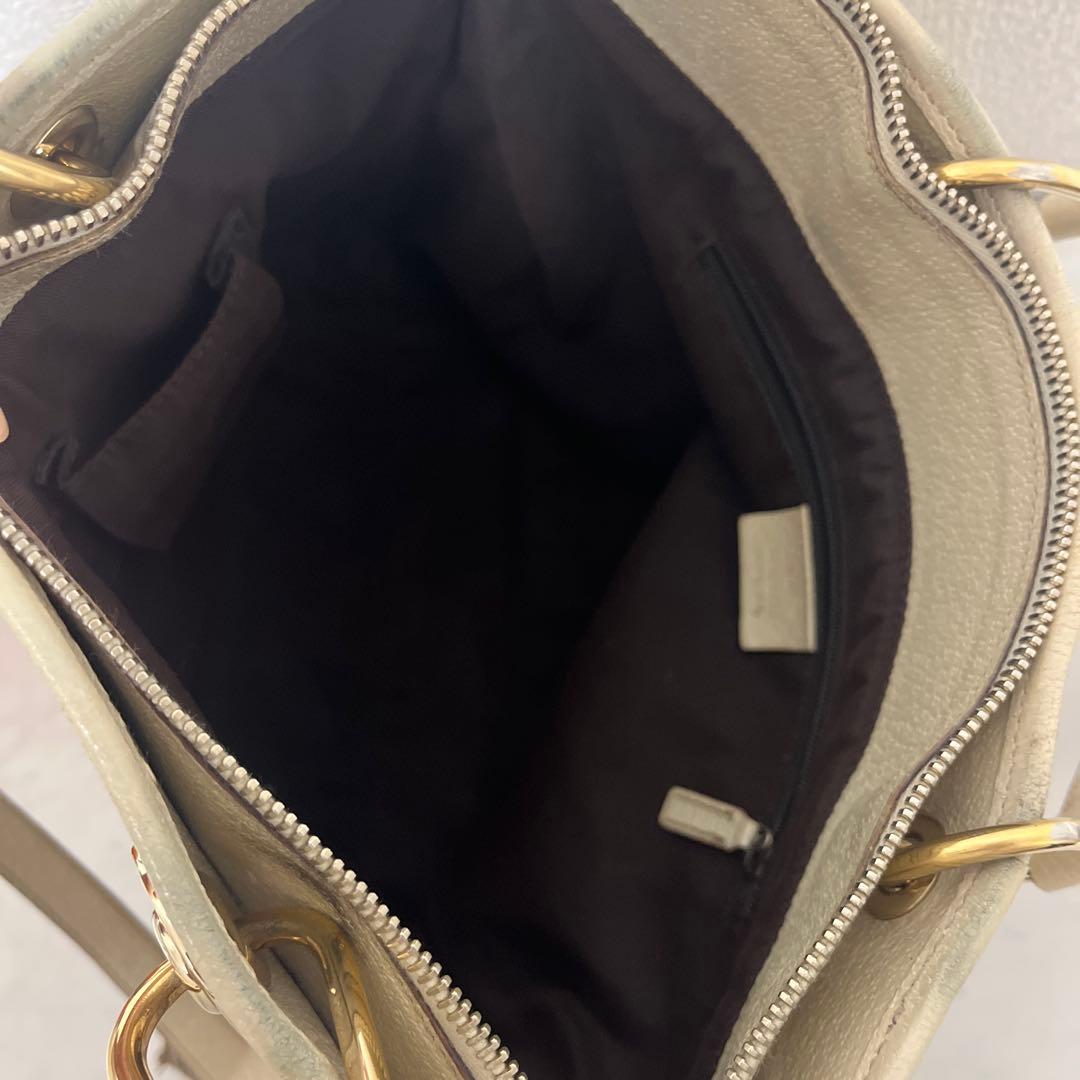 GUCCI GGモノグラム ベージュハンドバッグ GUCCI GGモノグラム ベージュハンドバッグ