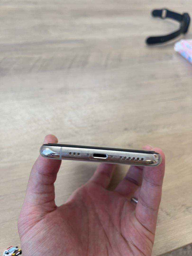 iPhone 11Pro 本体 64GB バッテリー75% iPhone11Pro 64G