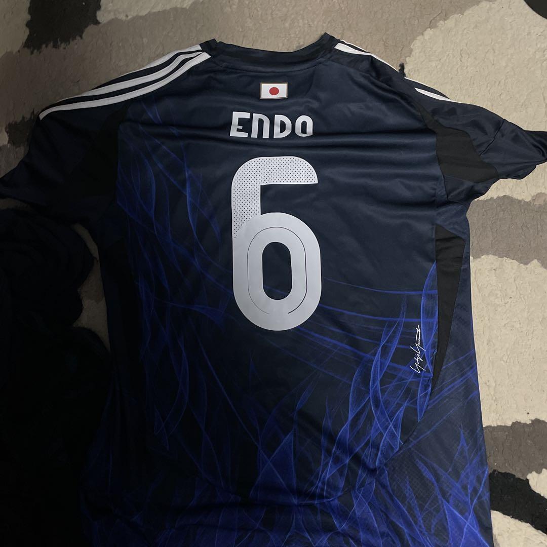 日本代表ユニフォーム　遠藤航
