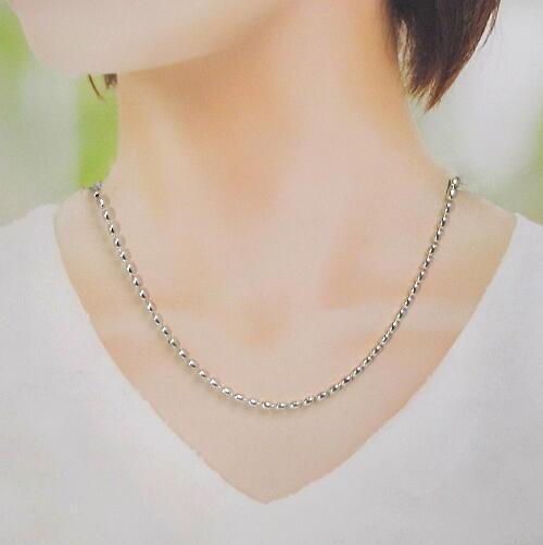 とってもお洒落なオーバルボール・シルバー925製ネックレスチェーン45cm！