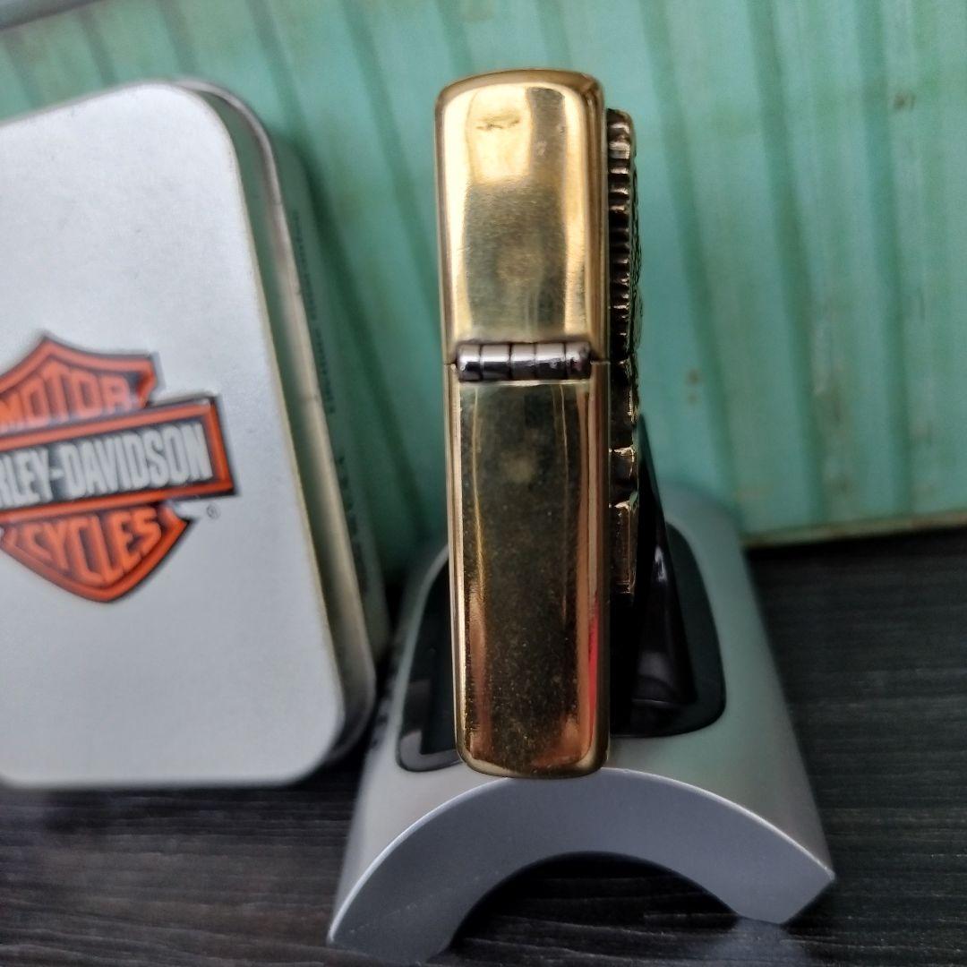 ♠ Zippo