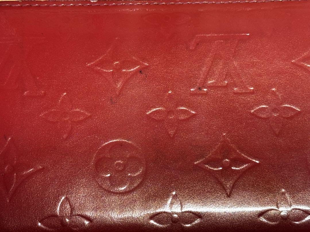LOUIS VUITTON ヴェルニ　ジッピーウォレット　ピンク