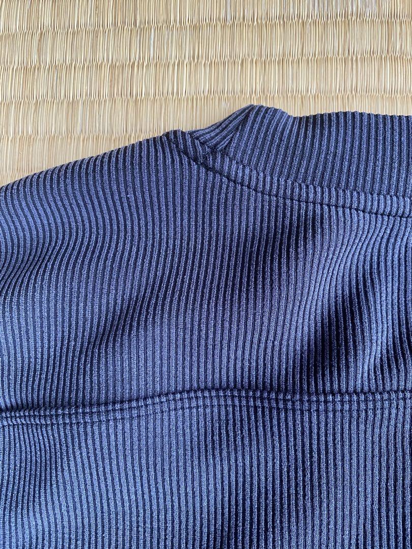ルルレモン　リブSoftstreme Perfectly Oversized 6