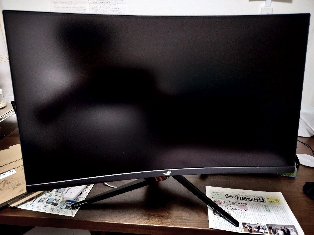 ASUS ゲーミングモニター XG32VQR
