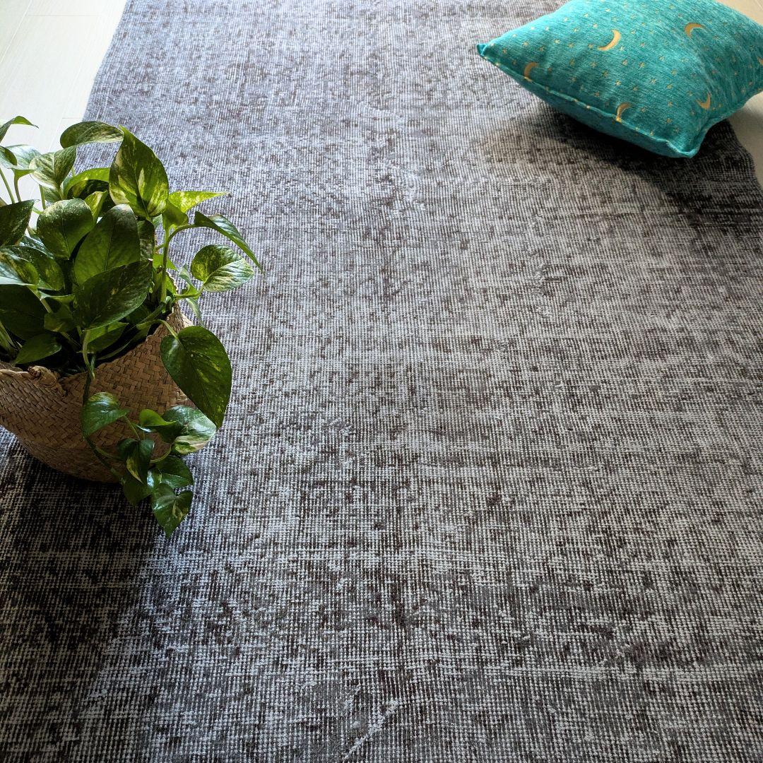 111×207 オーバーダイニュアンスグレー トルコヴィンテージラグ 111×207 オーバーダイニュアンスグレー トルコヴィンテージラグ