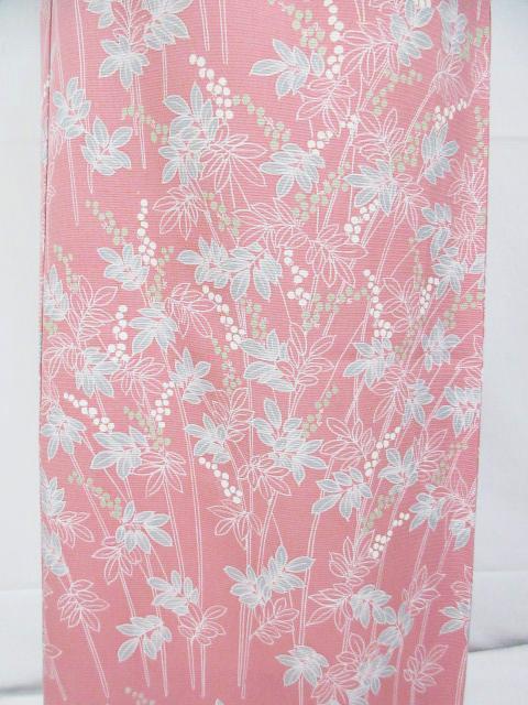 未着用に近い！絹絽＊サーモンピンク＊実のなる植物＊夏物＊着物＊１６２ｃｍ＊裄６４