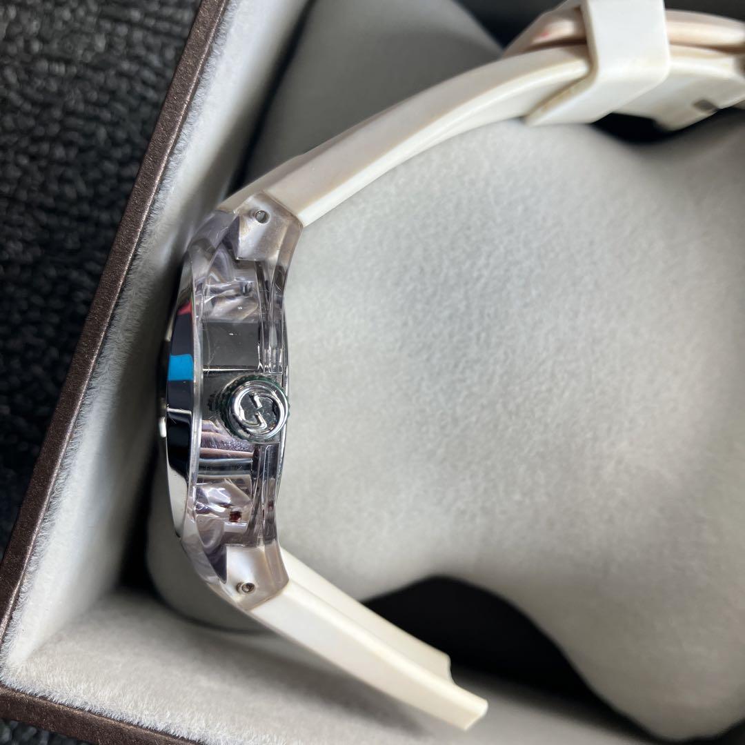 GUCCI グッチ　腕時計　シンク　SYNC 131.3 ユニセックス　ラバー